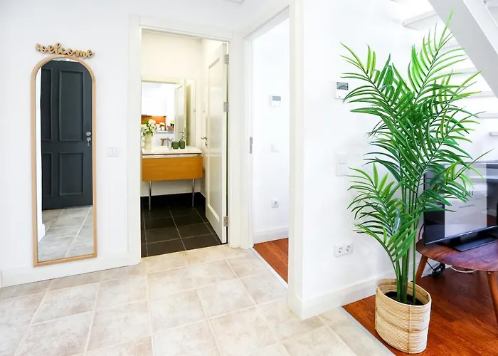 Young Spirit Apartment